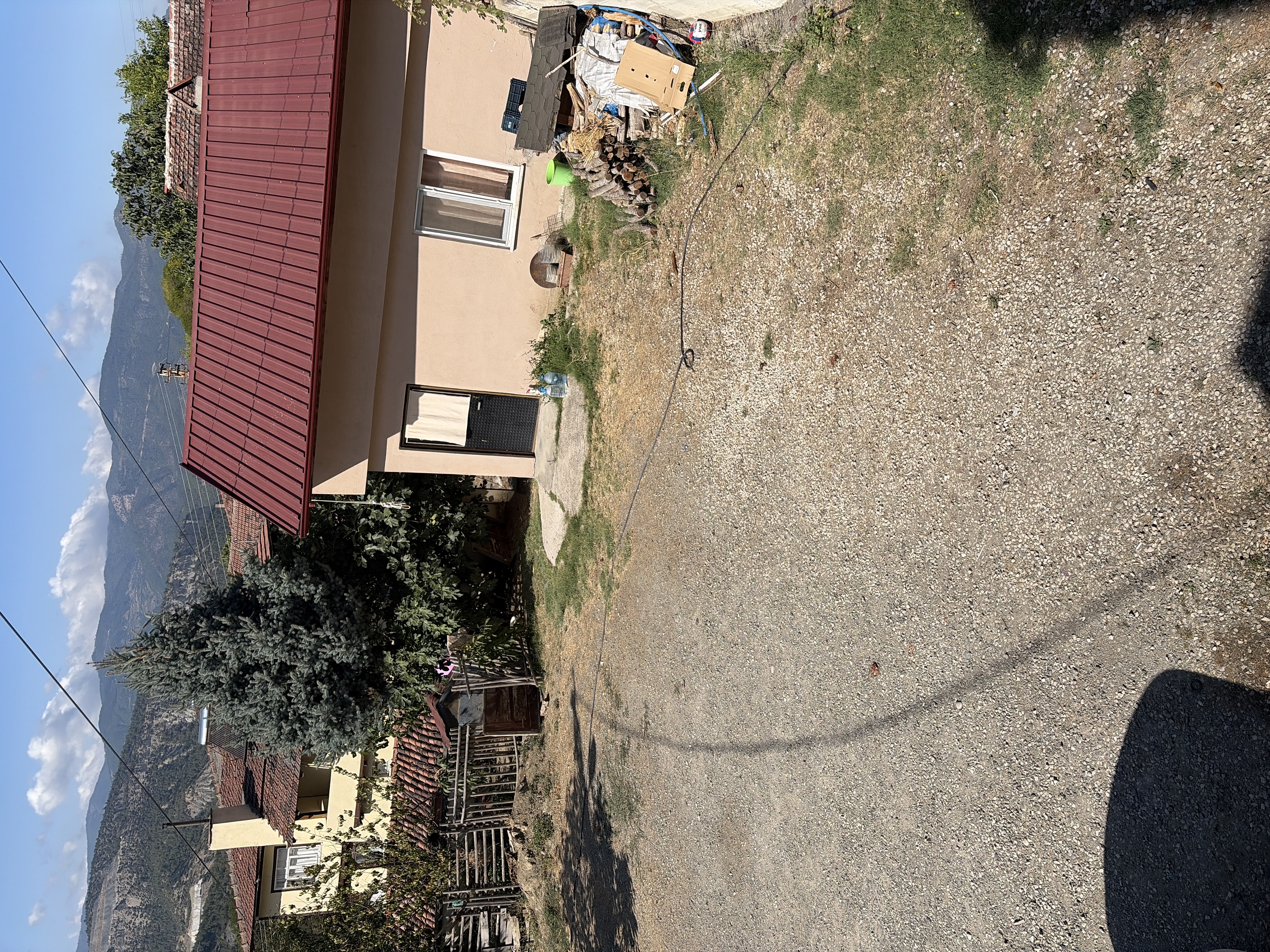 Diğer villa bahçesi, uygulama öncesi gerçek fotoğraf